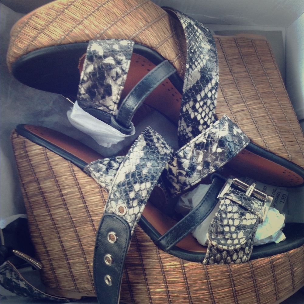 Wedge sandals/ sold